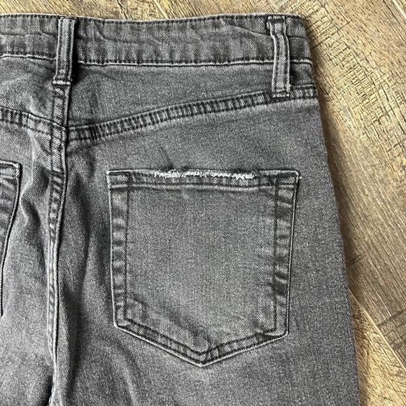 Wild Fable Distressed Black Jeans Pants Denim ((size 2)) - Picture 3 of 9